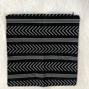 Woven Nook Pillow Cover